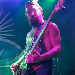 Meet your Posher, Thomas